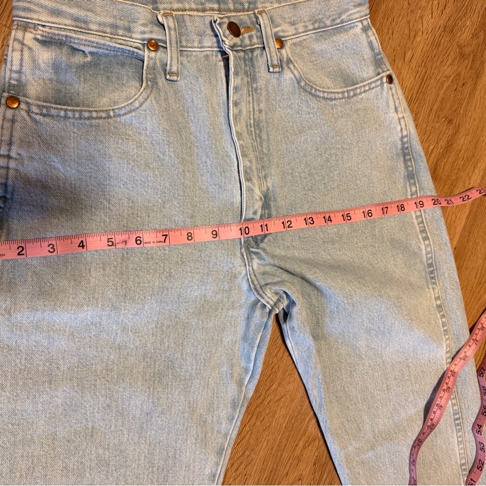 Wrangler Sky Blue Classic Denim Jeans - Picture 7 of 9